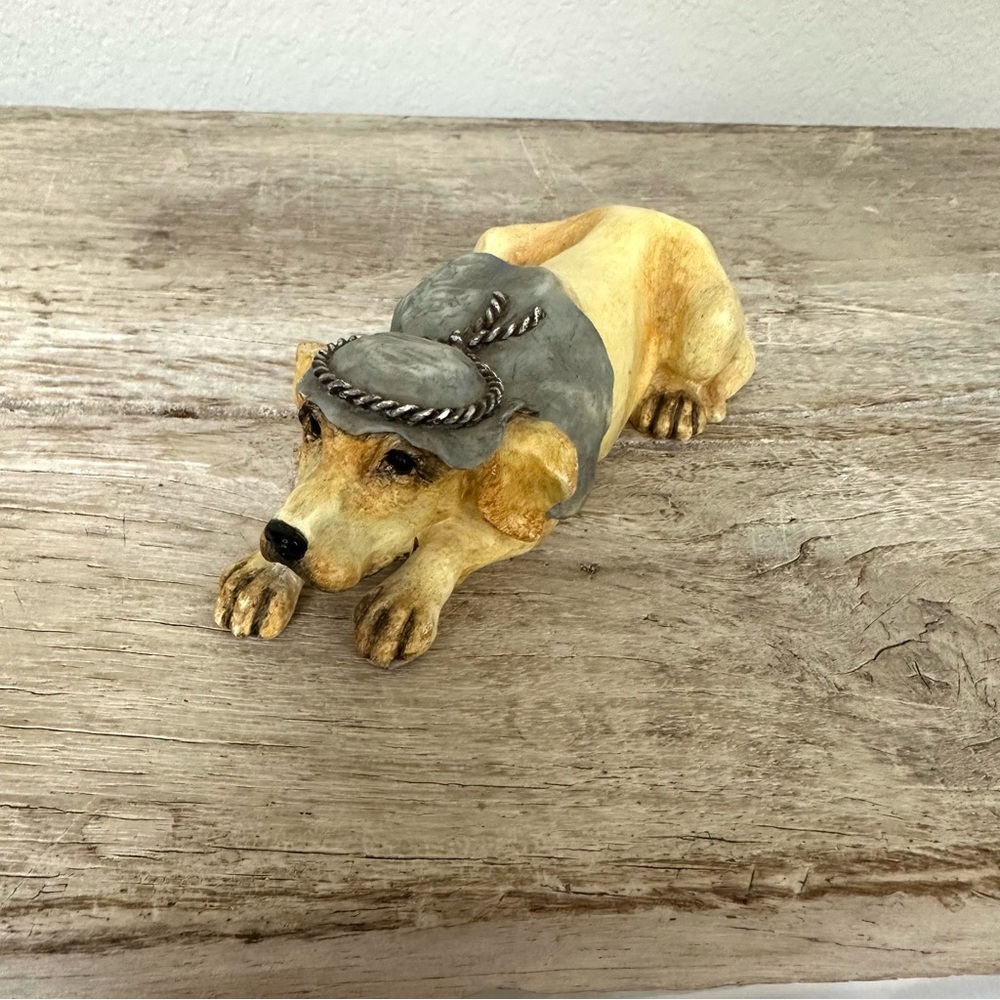 Big Sky Carvers Dogtivity Nativity Lab Single Resin Piece